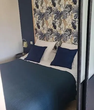 La De Lily Apartment *